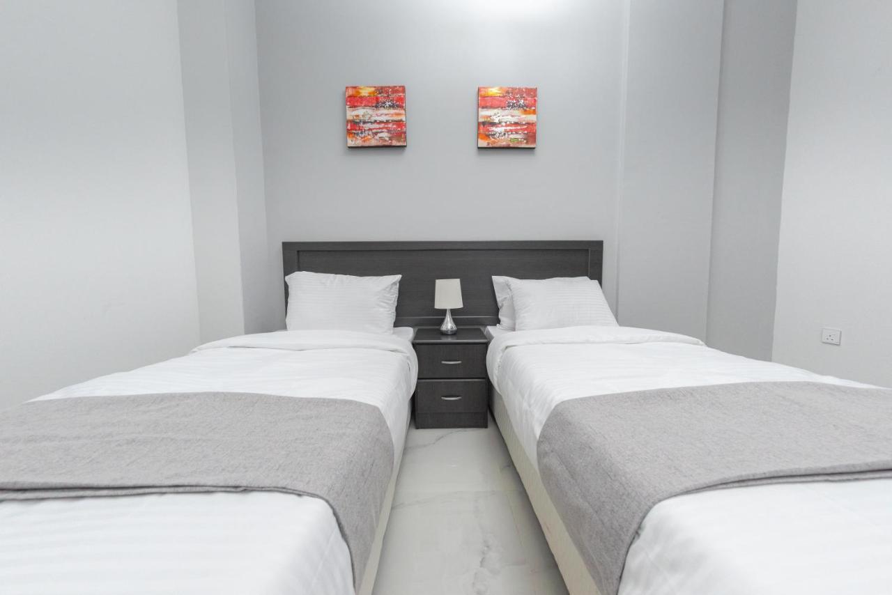 Al Sqlawi Hotel Apartment Ras al Hadd Eksteriør billede