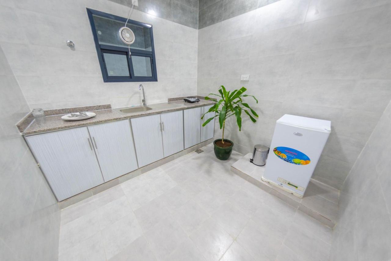 Al Sqlawi Hotel Apartment Ras al Hadd Eksteriør billede
